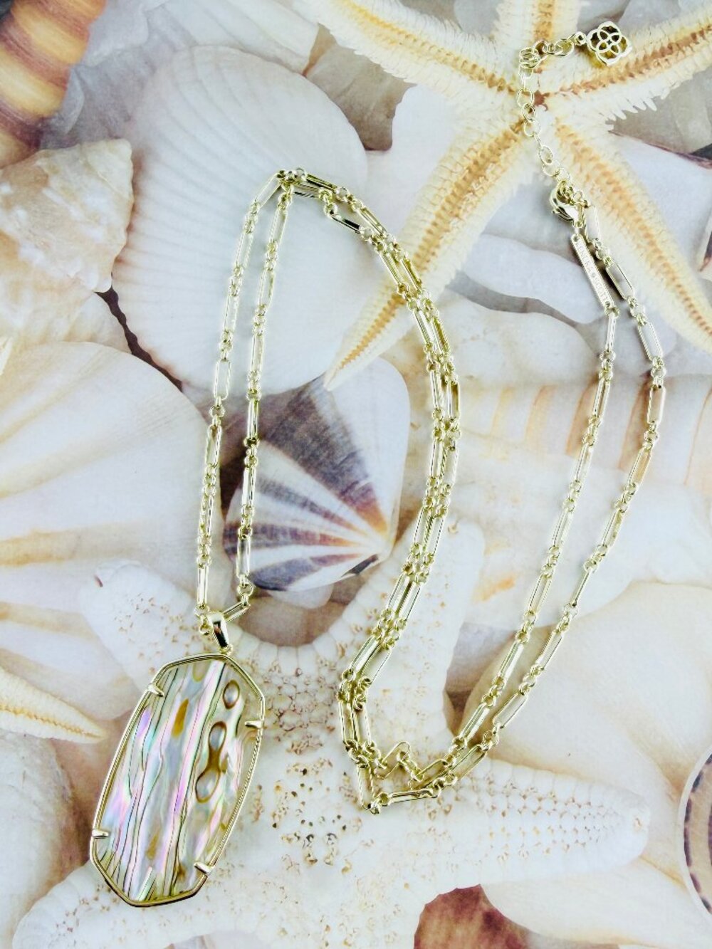 Kendra Scott Faceted Reid White Abalone Gold necklace